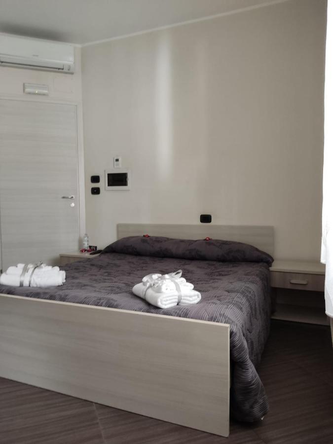 Civico 83 Bed & Breakfast เรจโจ ดี คาลาเบีย ภายนอก รูปภาพ