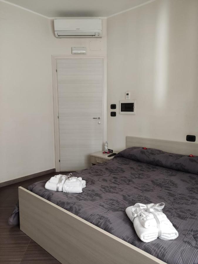 Civico 83 Bed & Breakfast เรจโจ ดี คาลาเบีย ภายนอก รูปภาพ