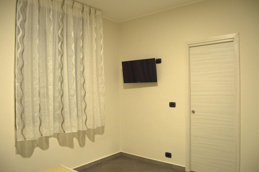 Civico 83 Bed & Breakfast เรจโจ ดี คาลาเบีย ภายนอก รูปภาพ